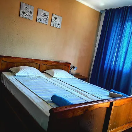 Paunovi 프리모르스코