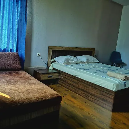Paunovi Casa de hóspedes