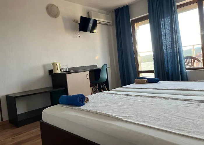 Paunovi Πριμόρσκο