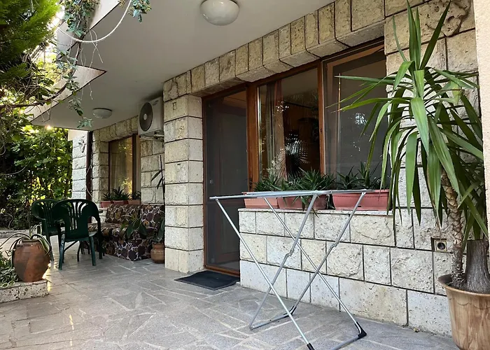 Paunovi Πριμόρσκο