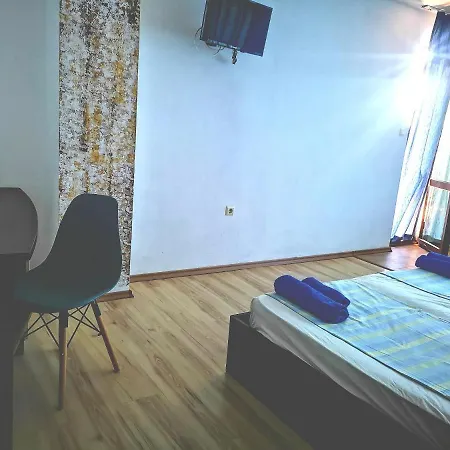 招待所 Paunovi 普里莫尔斯科