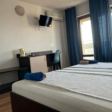 Paunovi 普里莫尔斯科