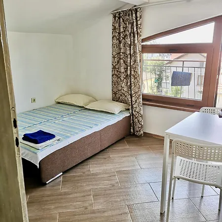 Guest house Paunovi