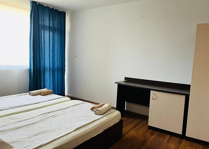 Paunovi Guest house 2*